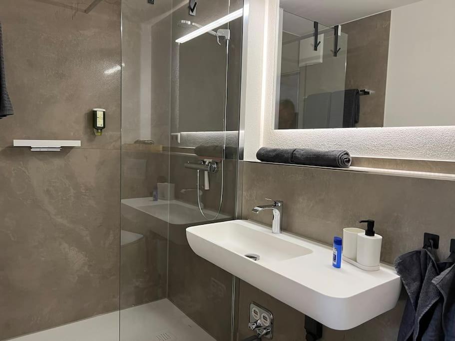 Top Apartment Zentrum Бад Урах Екстериор снимка